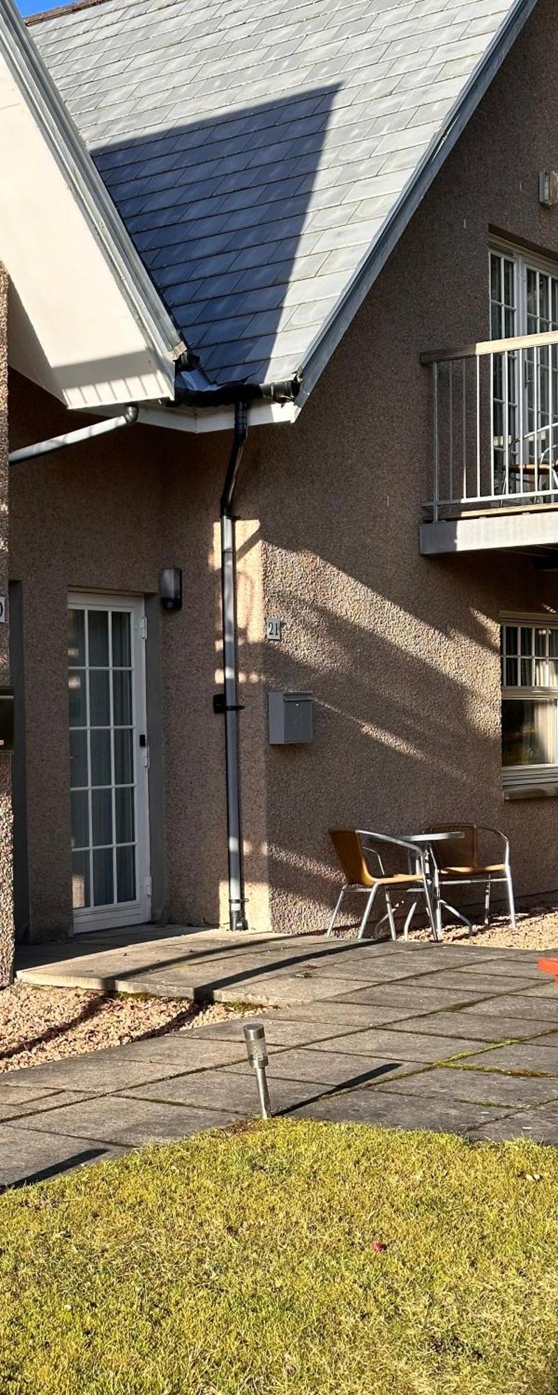 Apartment In Queens Court, Banchory Inchmarlo ภายนอก รูปภาพ